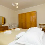 Antonija Apartment *